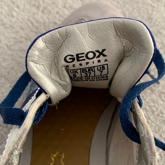 Geox Leather Blue Silver Sneaker size7 - Picture 3 of 4